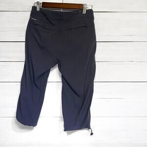 Columbia  Cropped Pants-Size 6-Gray